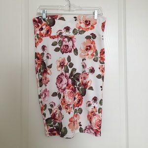 Pink Floral Knee-length Skirt